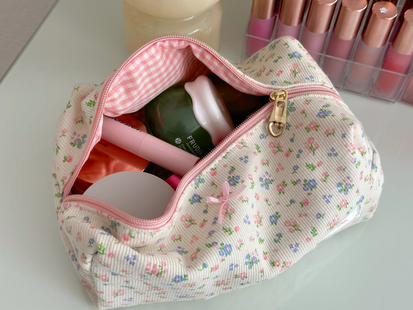 Flower Dreamland Pouch