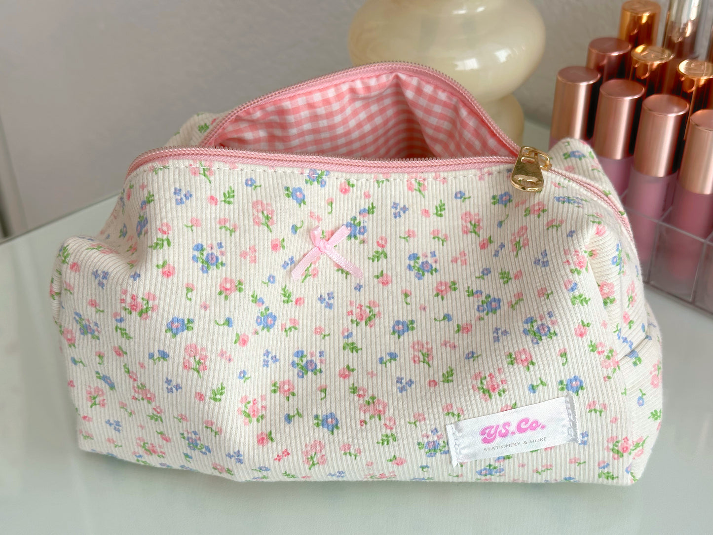 Flower Dreamland Pouch